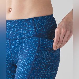 Lululemon Speed Track Short in Samba Snake Kayak Blue Hero Blue
